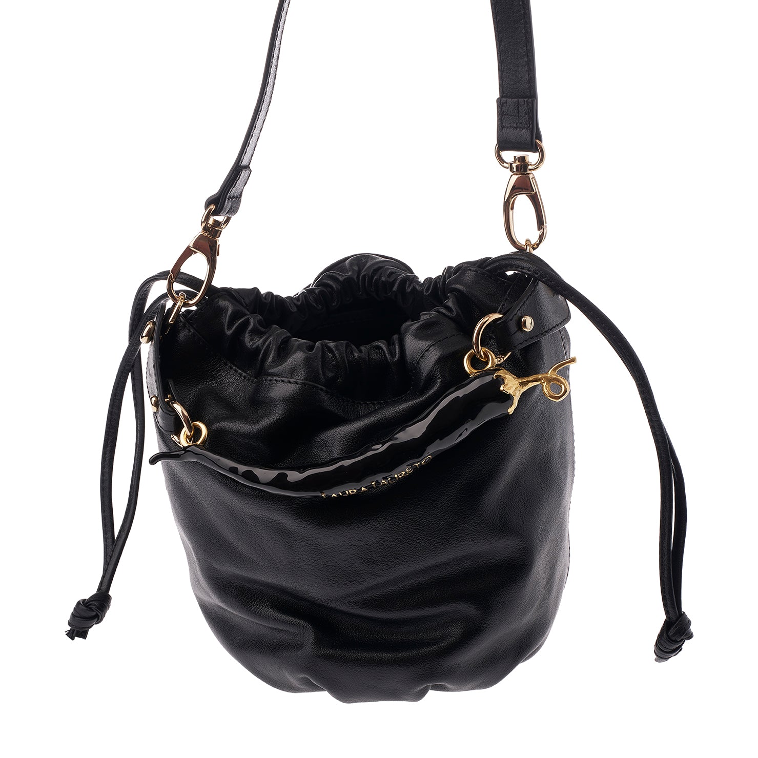 THE ICONIC BUCKET BAG FOR CHILI®