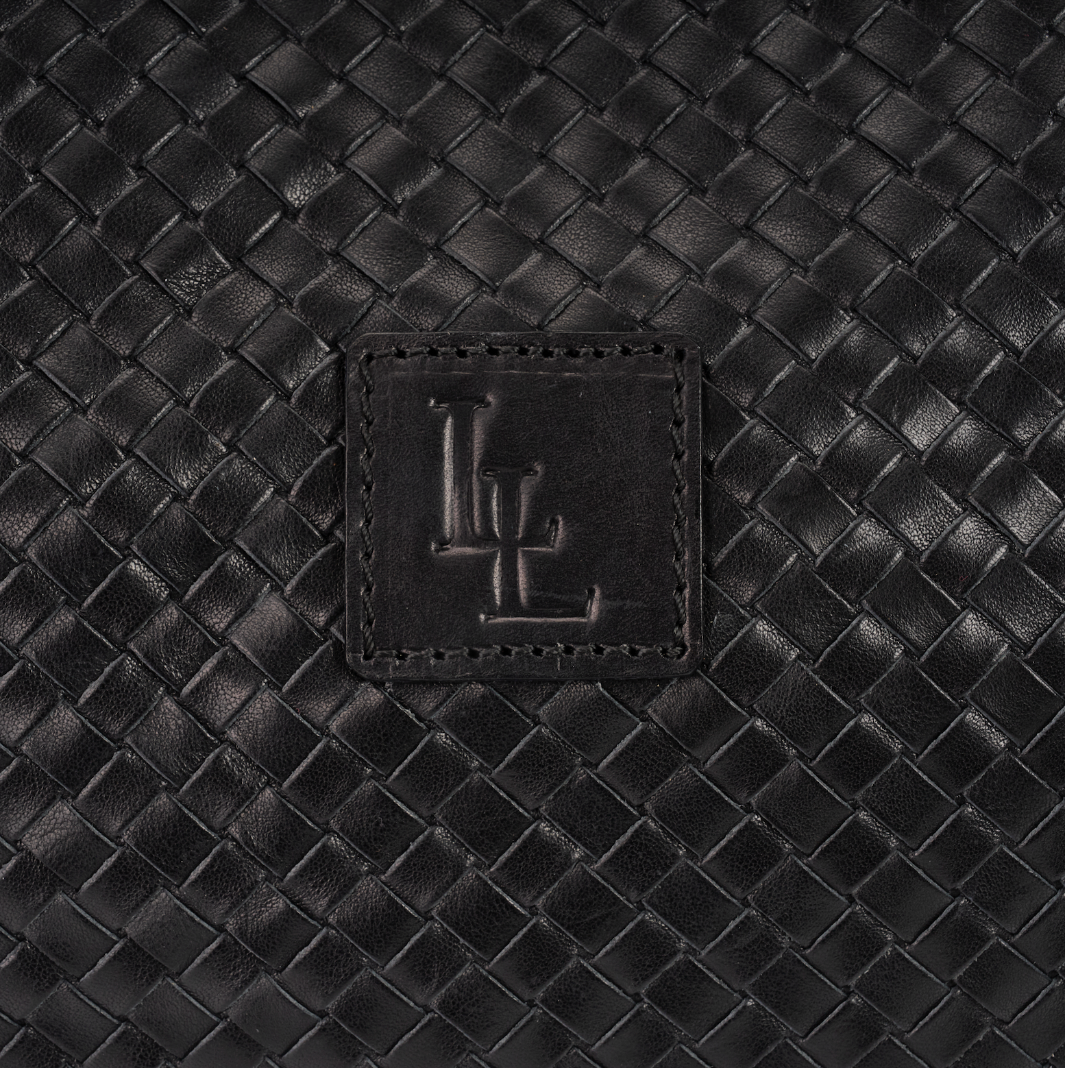 Borsone Intrecciato a Mano Nero